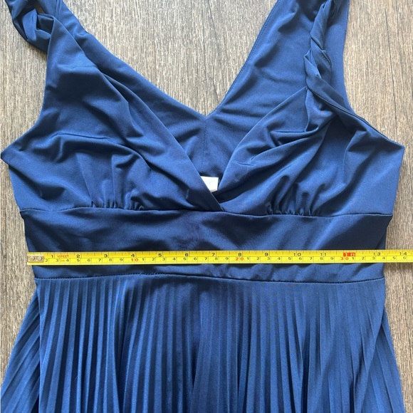 Soprano Deep Blue Pleated Midi Dress - Picture 4 of 7